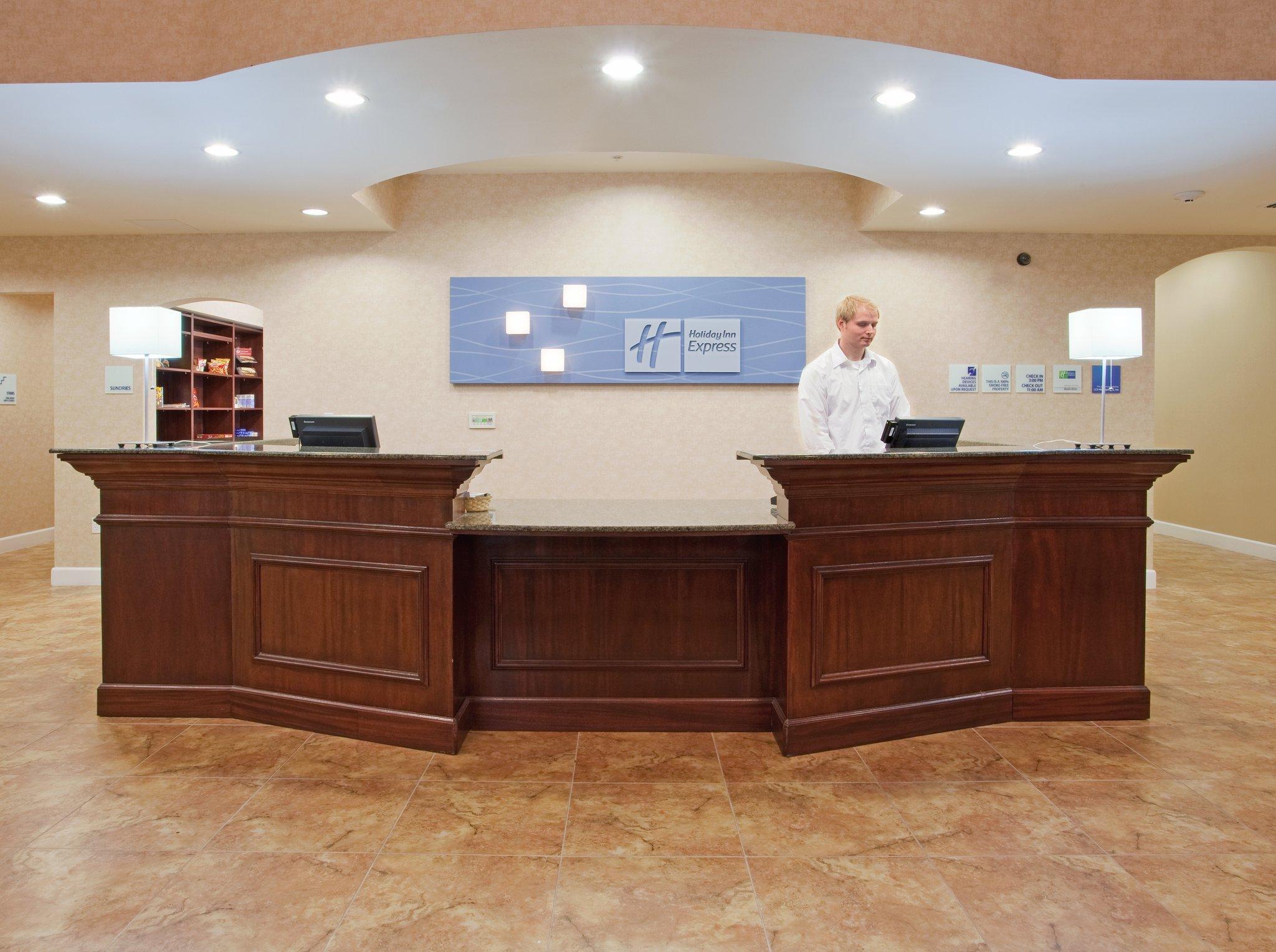 Holiday Inn Express Lodi By Ihg Ngoại thất bức ảnh